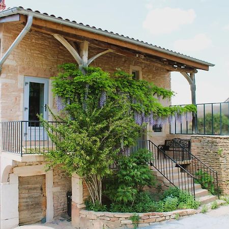 Le Clos Des Pierres Rouges Burgy Exterior photo